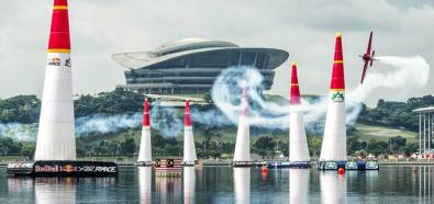 Red Bull Air Race - widok z kokpitu